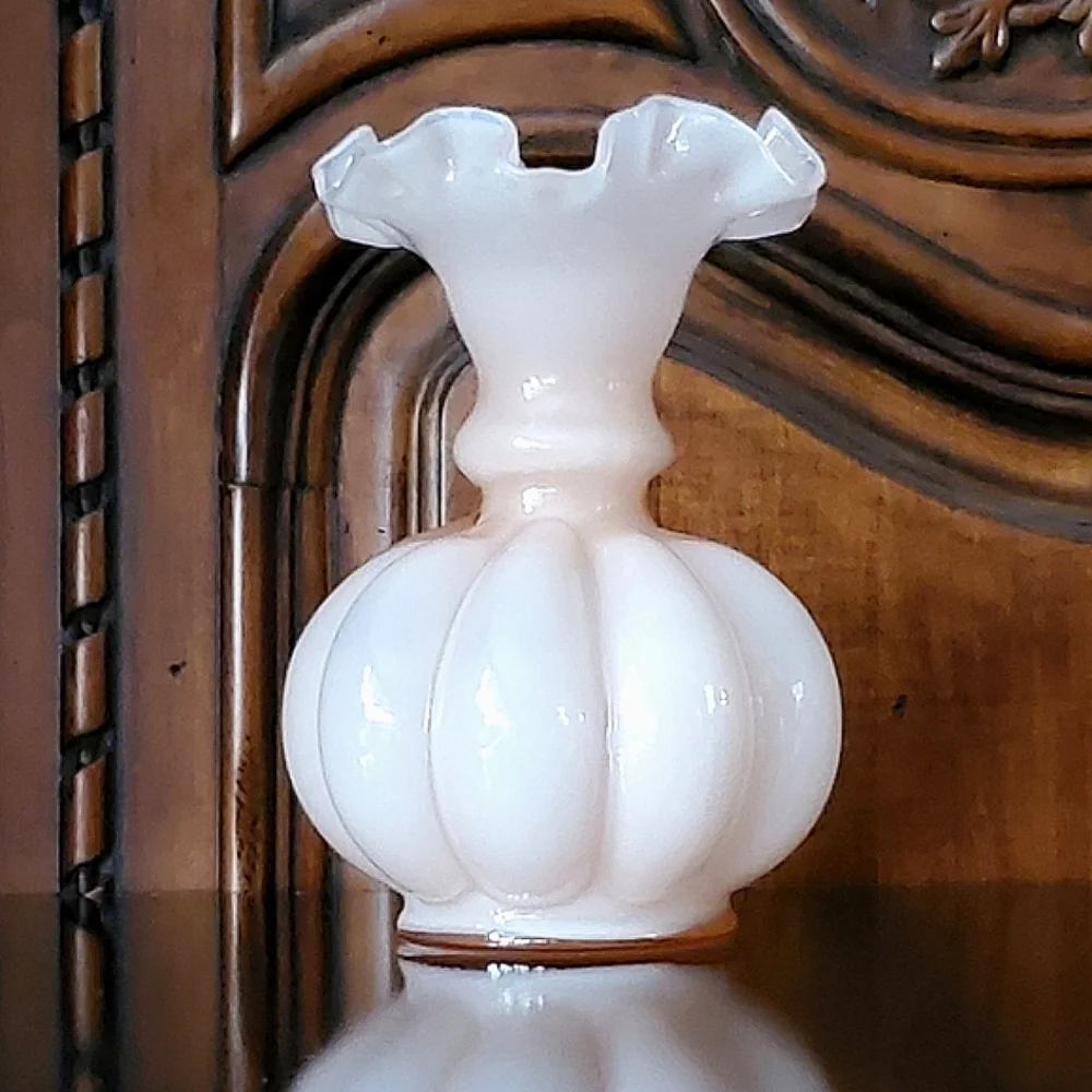 1940s Fenton Rosalene Melon Vase Dusty Rose Pink - Picture 2 of 9